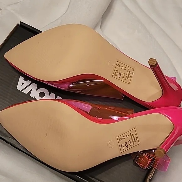 Pink Pump Heel - Picture 6 of 8